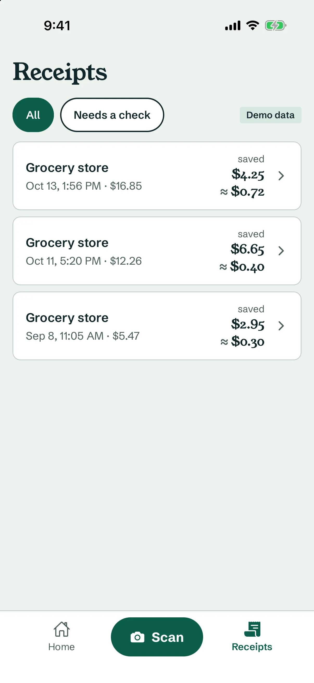 The list of receipts in the Egg Money app, marked "Demo data": three receipts, each with its exact and estimated saving.